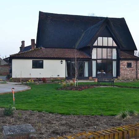 Wortwell Hall Barn Екстериор снимка